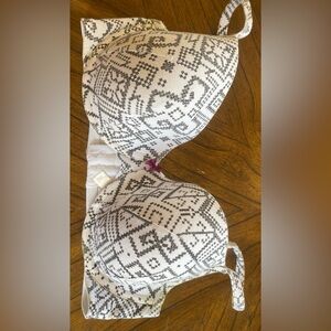 Gently used lane bryant underwire bra